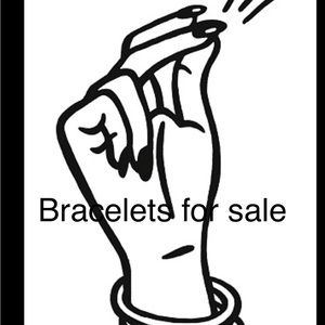 Bundle of 5 wearable bracelets